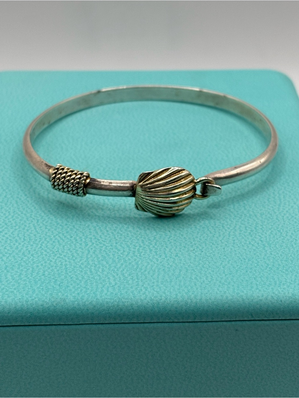 Sterling Silver S 925 & Gold Scallop Shell & Rope Hook Bracelet Cape Cod